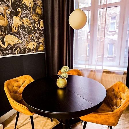 Appartement Zloty Flaming By Rentoom à Stary Toruń Extérieur photo